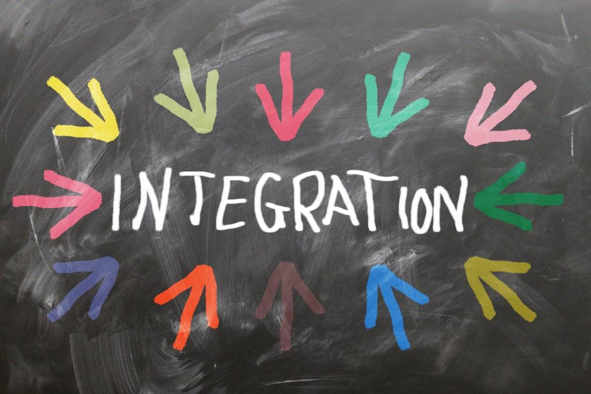 SaaS Integration: Seamlessly Connecting with Existing Business Systems